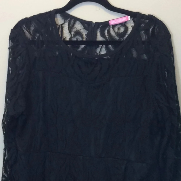 Black Lace Long Sleeve Romper Size 3X - Picture 2 of 8